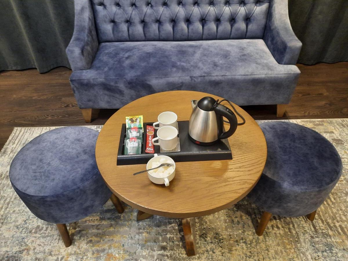 Жомарт Hotel อักเตอเบ ภายนอก รูปภาพ